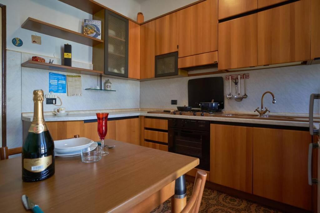 Casa Faby - Family House Milano Baggio Apartment Bagian luar foto